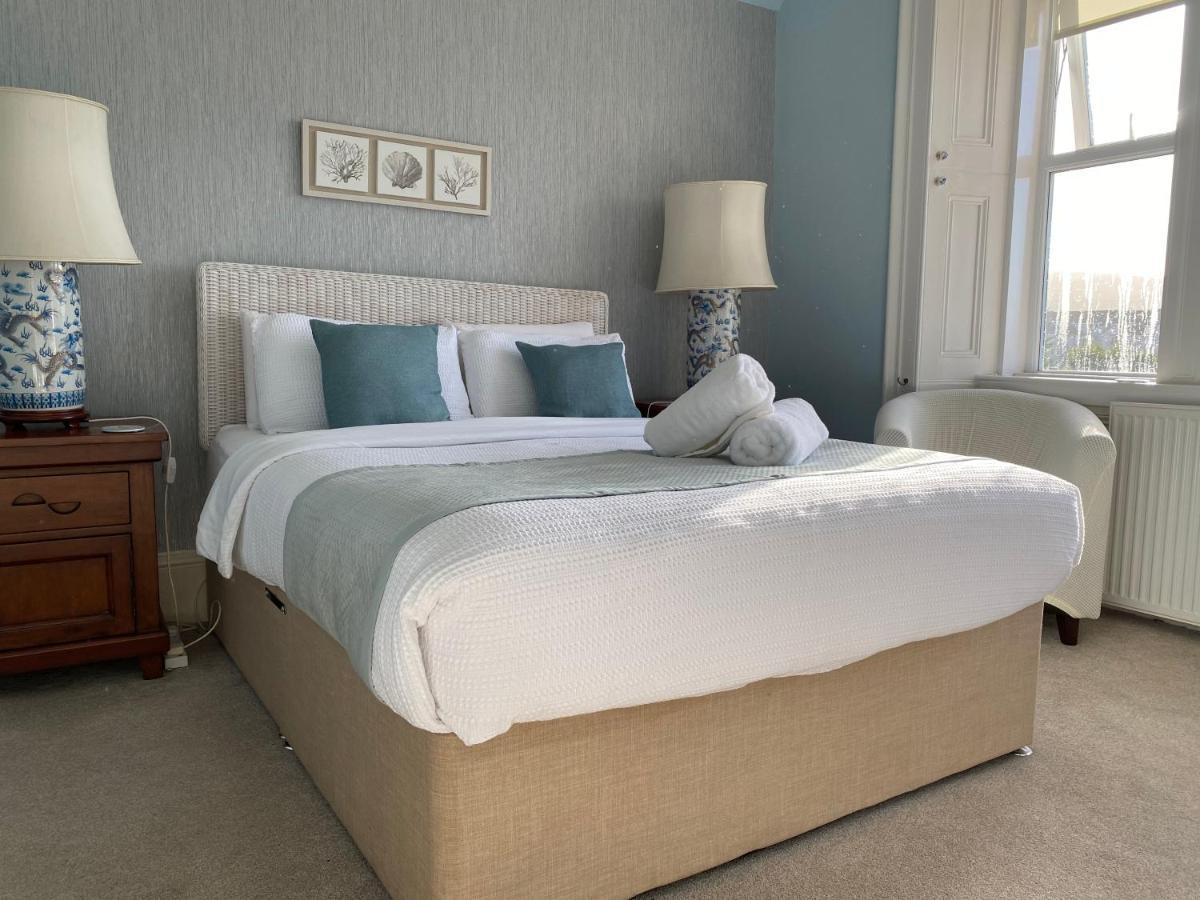 The Old Rectory Bed and Breakfast Largs Exteriör bild